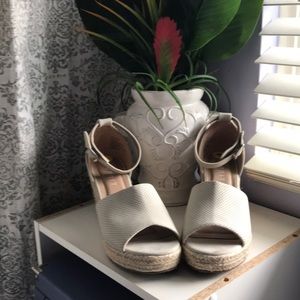Esprit espadrilles sandals